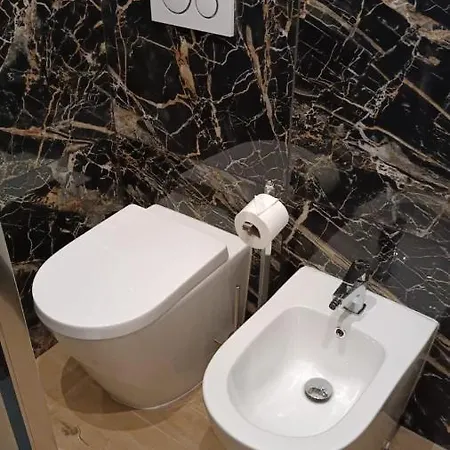 M97&rooms 97 Macchi ميلان