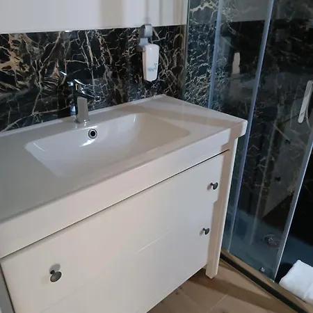 M97&rooms 97 Macchi شقة